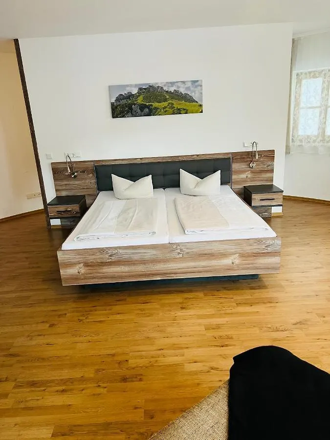 Hotel Kern Halfing Duitsland
